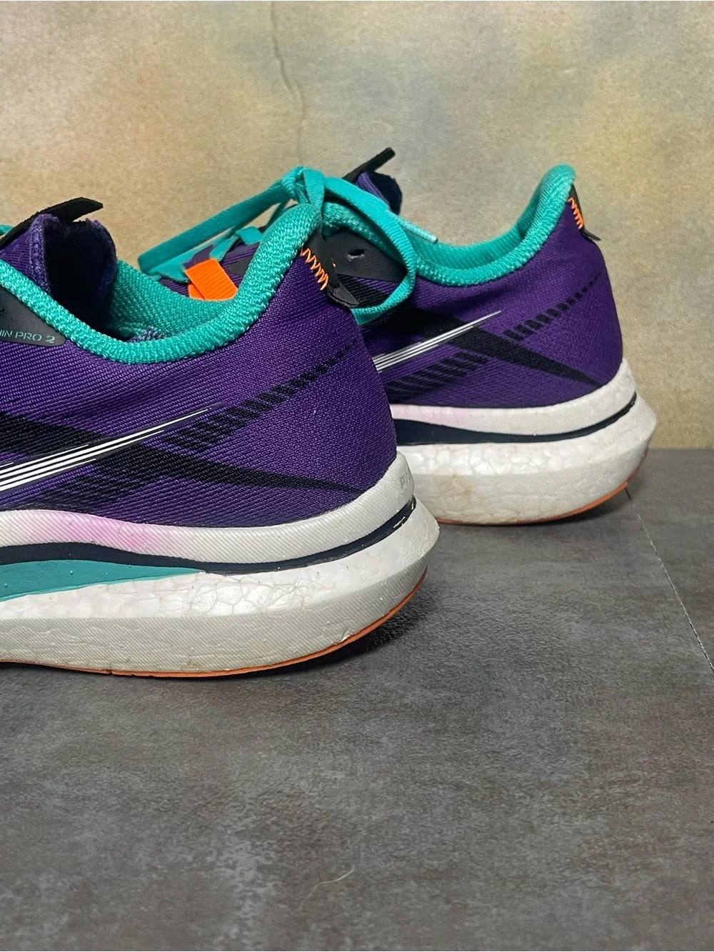 Saucony buy confidence